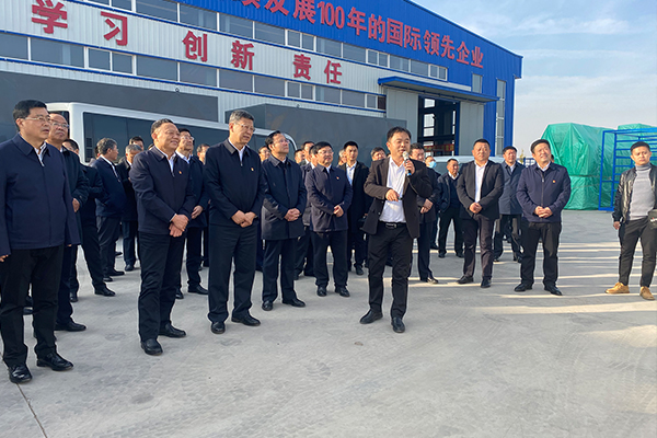 赤峰市党政考察团莅临ac米兰官网
进行参观考察