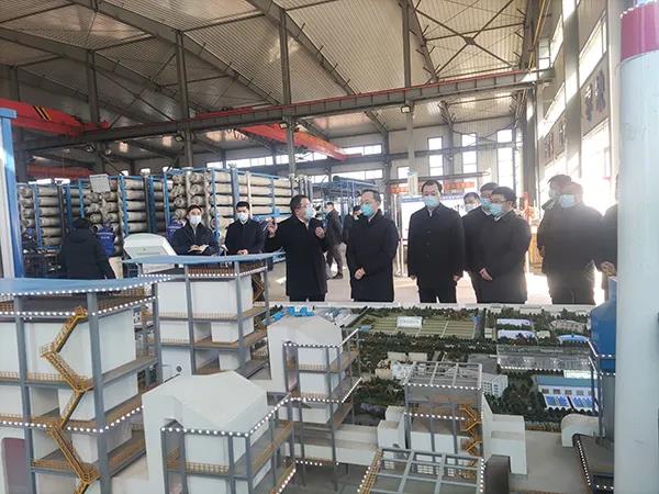 辽宁省省长李乐成到米兰体育app官网下载
调研